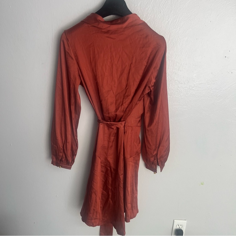 Club L London mini satin wrap dress in copper NWT US size 8 - Picture 5 of 12